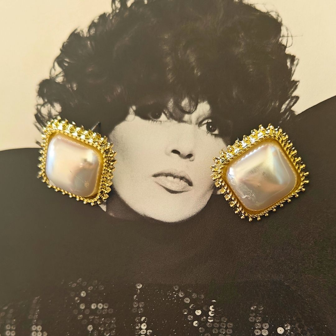 lady in the pearl