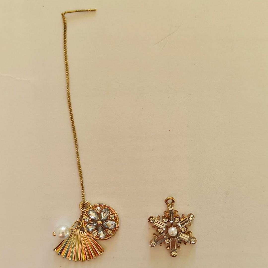 Single charm earring+ charm pendant