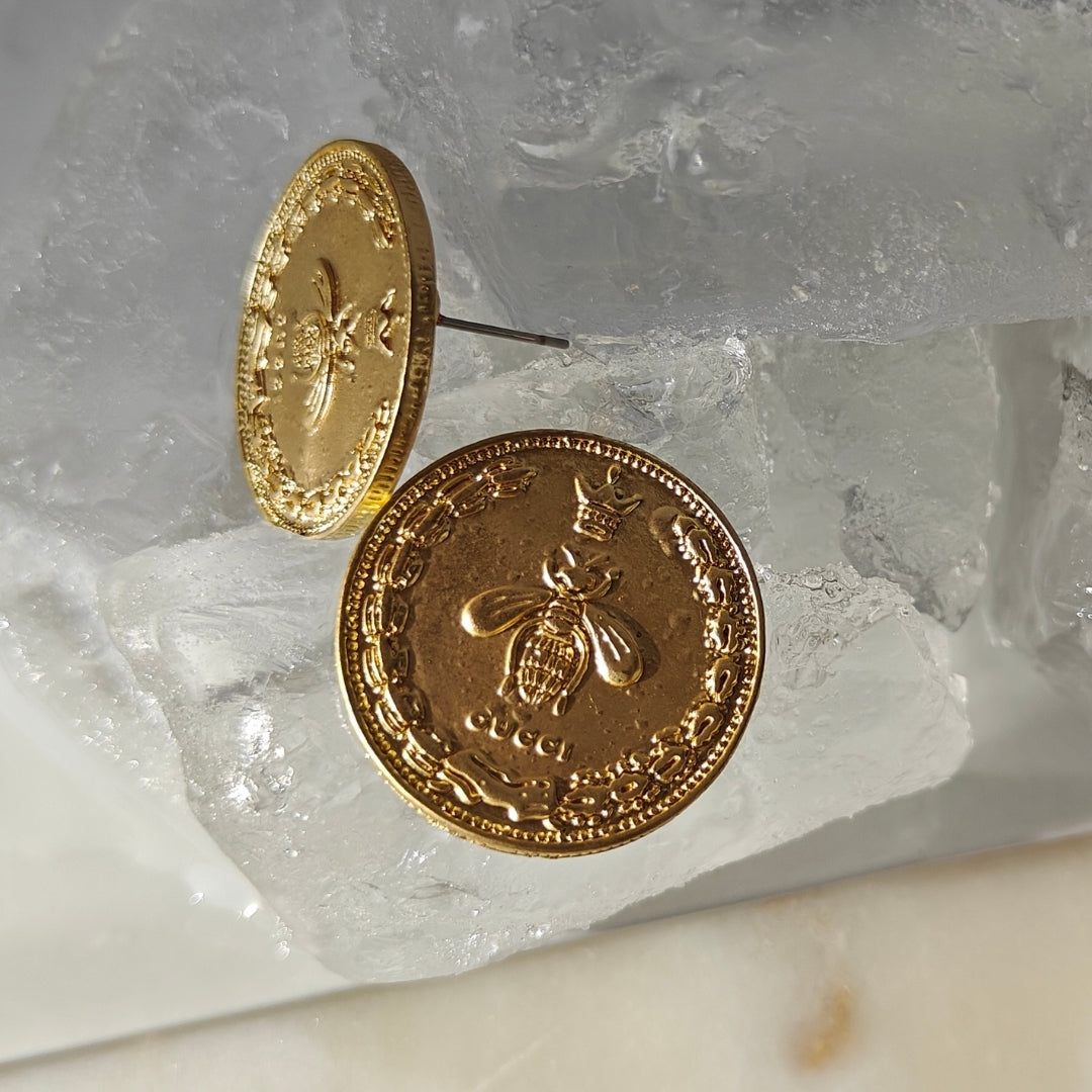 Honeybee currency studs