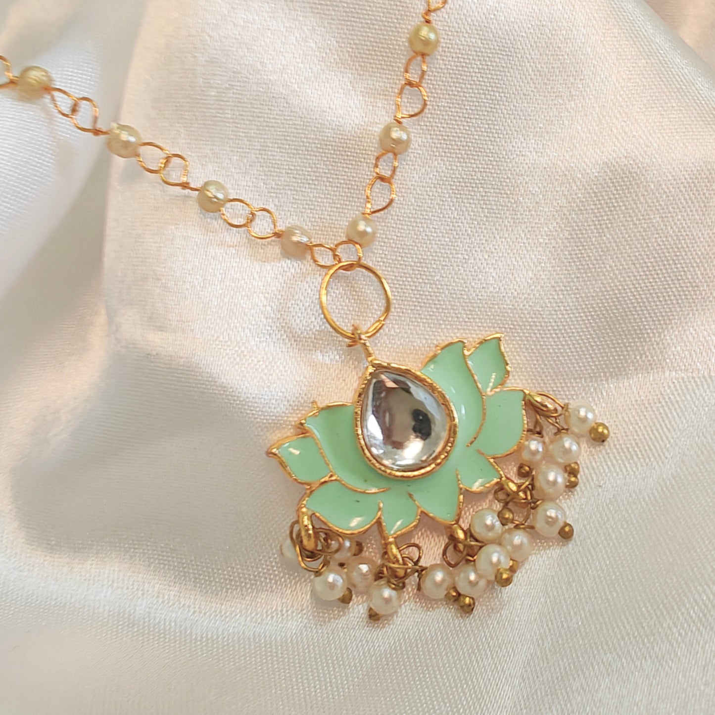 Green Lotus bloom necklace