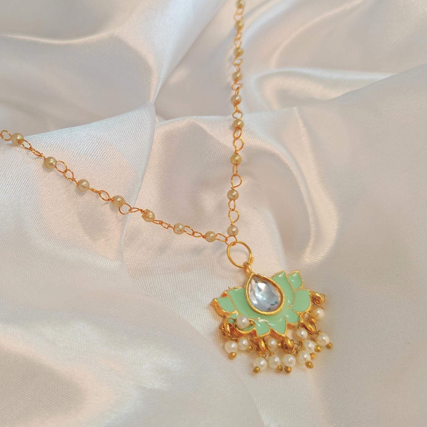 Green Lotus bloom necklace