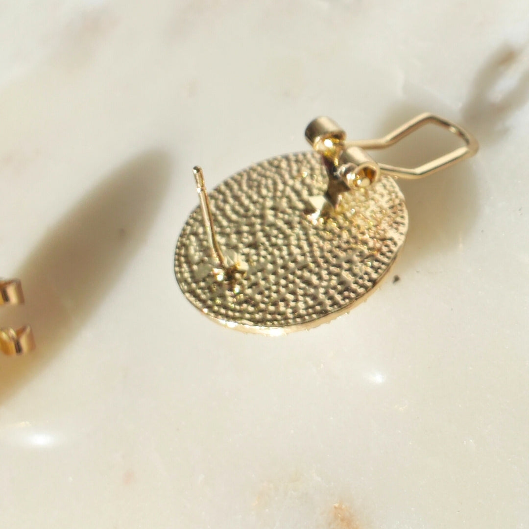 Pearl on you earrings