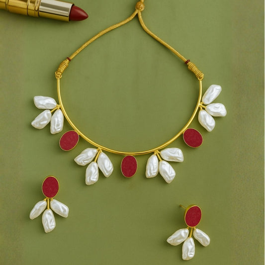 Pearl Orchard Necklace Set