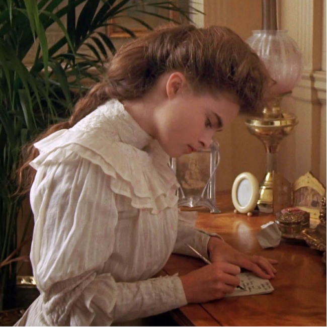 Crescent Reign Earcuff