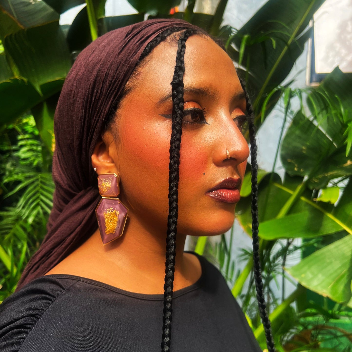 Showstopper geometry brownish purple earrings