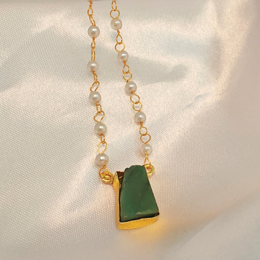 Green stone godess necklace