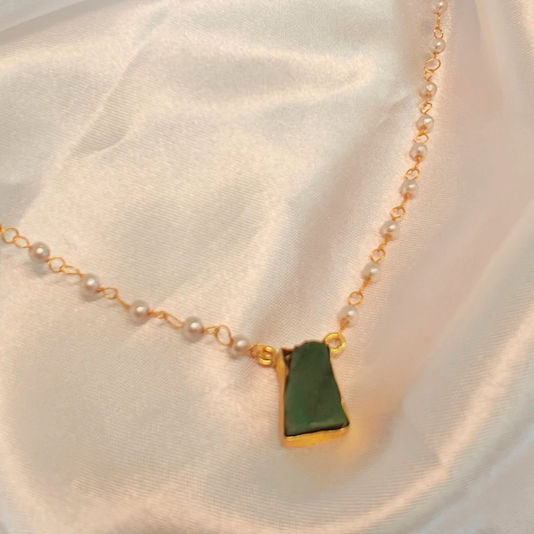 Green stone godess necklace