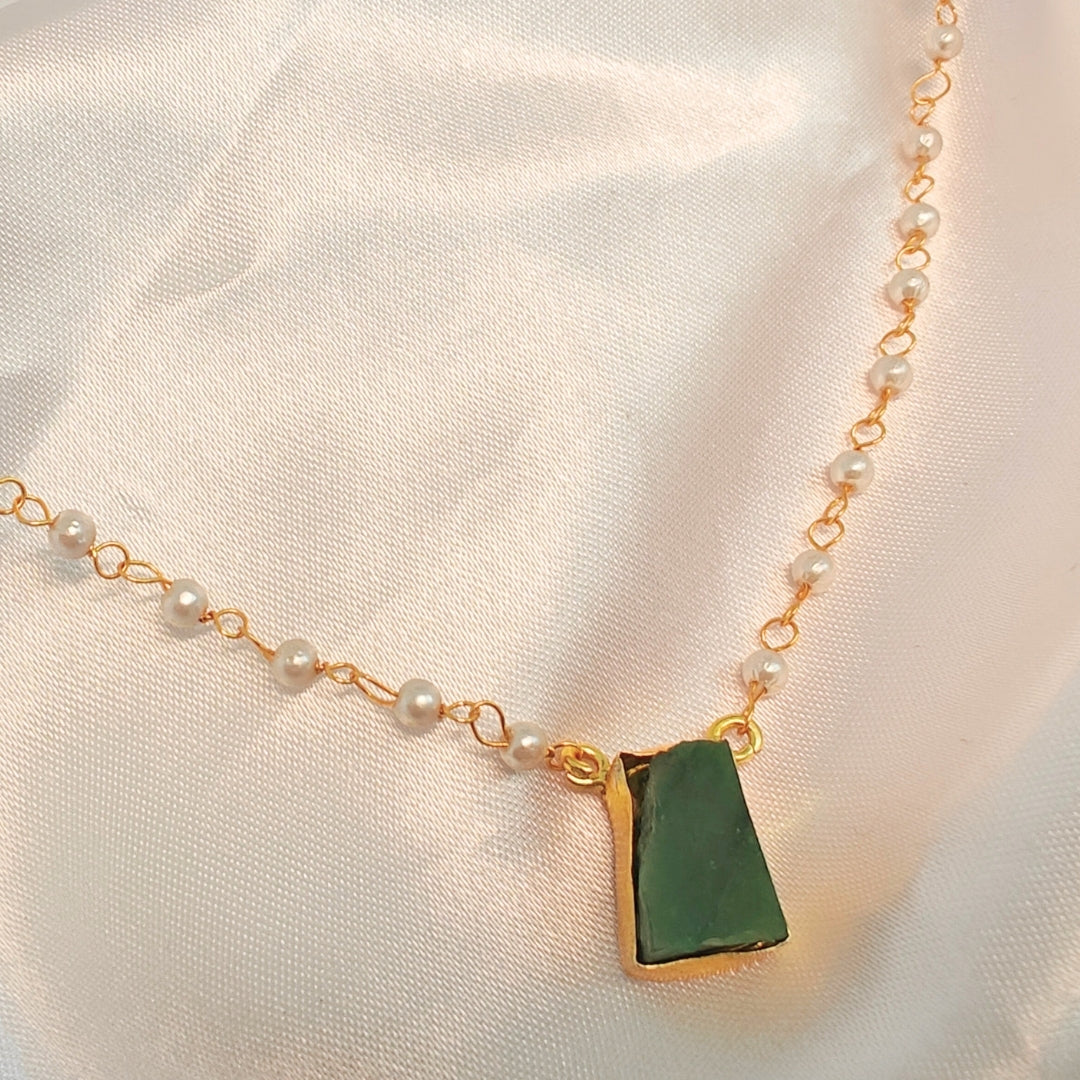 Green stone godess necklace